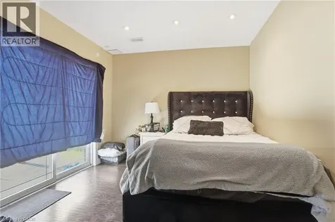 15 Hemlock Way Grimsby ON L3M 0A7