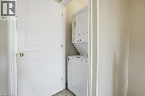 15 Hemlock Way Grimsby ON L3M 0A7
