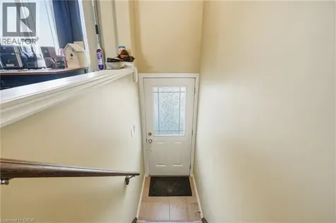 15 Hemlock Way Grimsby ON L3M 0A7