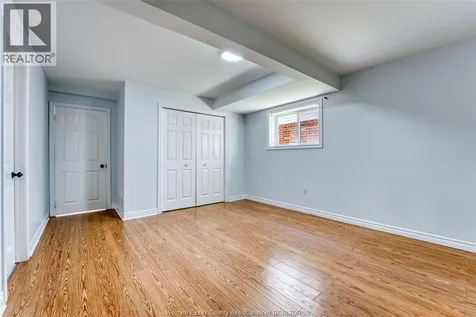 3867 Clara Avenue Windsor ON N9E 4X6