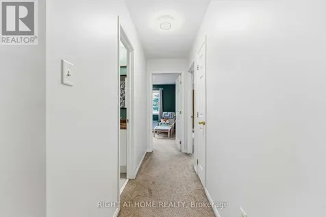 52 Fieldberry Private Ottawa ON K2J 5E8