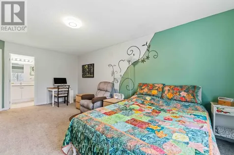 52 Fieldberry Private Ottawa ON K2J 5E8