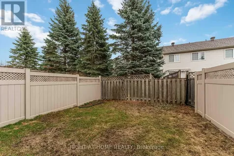 52 Fieldberry Private Ottawa ON K2J 5E8