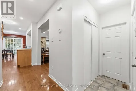 52 Fieldberry Private Ottawa ON K2J 5E8