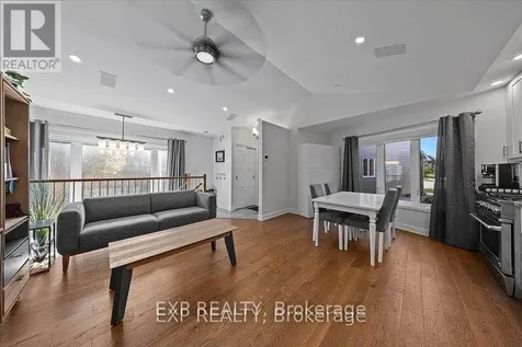 18 Ivylea Street Ottawa ON K2G 4X5