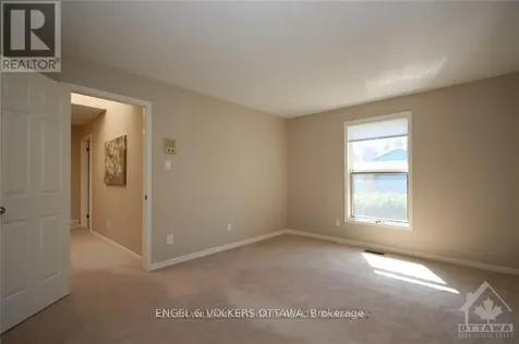 28 Country Club Drive Ottawa ON K1V 9Y5