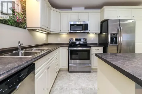 46 Garden Grove Crescent Wasaga Beach ON L9Z 0E6