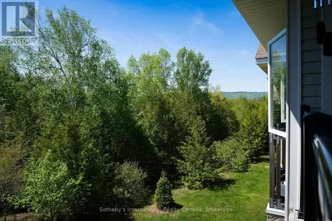 6 Brandy Lane Collingwood ON L9Y 0X4
