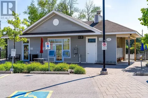 6 Brandy Lane Collingwood ON L9Y 0X4