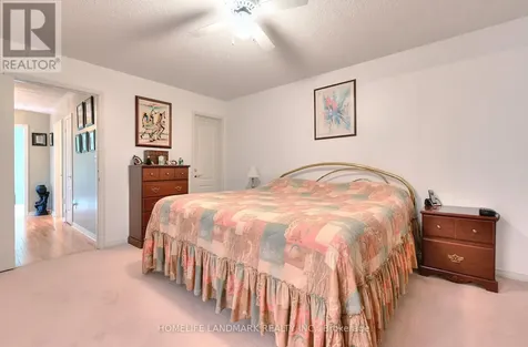 33 Fairway Court Brampton (heart Lake East) ON L6Z 4W4
