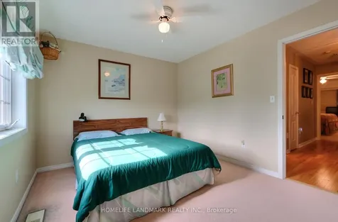 33 Fairway Court Brampton (heart Lake East) ON L6Z 4W4