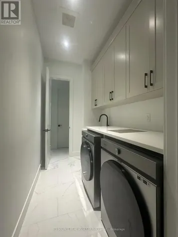 13 Timberrun Court Hamilton ON L0P 1B0