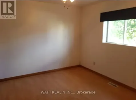 209 Breithaupt Street Waterloo ON N2H 5H3