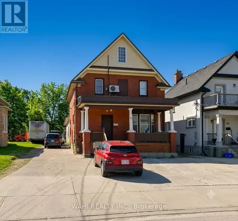 209 Breithaupt Street Waterloo ON N2H 5H3