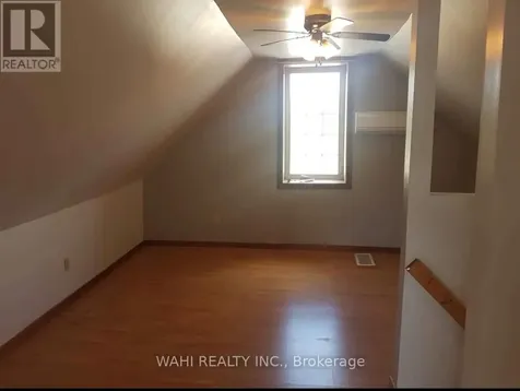 209 Breithaupt Street Waterloo ON N2H 5H3