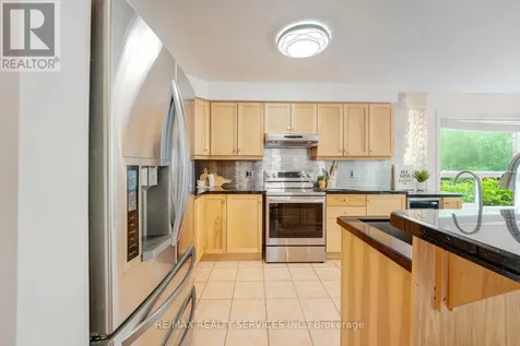 444 Lausanne Crescent Waterloo ON N2T 2X4