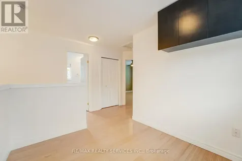 444 Lausanne Crescent Waterloo ON N2T 2X4