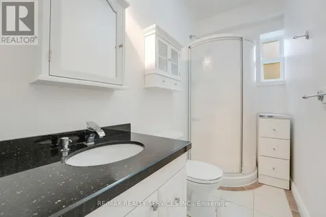 444 Lausanne Crescent Waterloo ON N2T 2X4