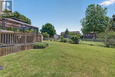 39 Hitch Crescent St. Thomas ON N5R 5X9
