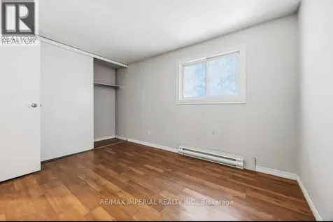 42 Hampton Avenue Sarnia ON N7S 4Z2