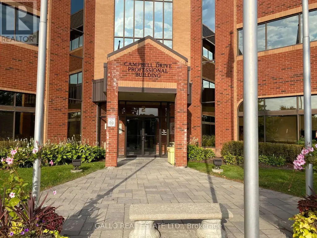 2 Campbell Drive Uxbridge ON L9P 1H6
