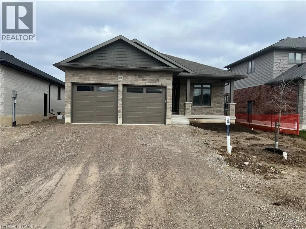 207 Arden Crescent Mitchell ON N0K 1N0