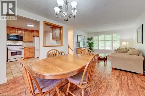3 Parkland Crescent Kitchener ON N2N 1R5