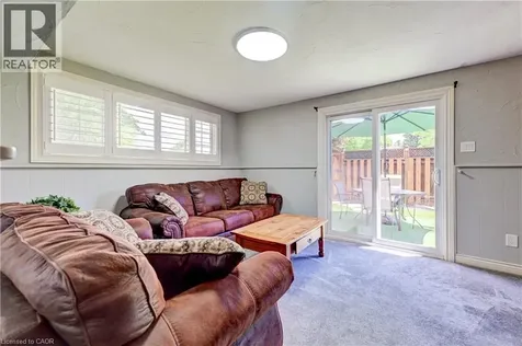 3 Parkland Crescent Kitchener ON N2N 1R5