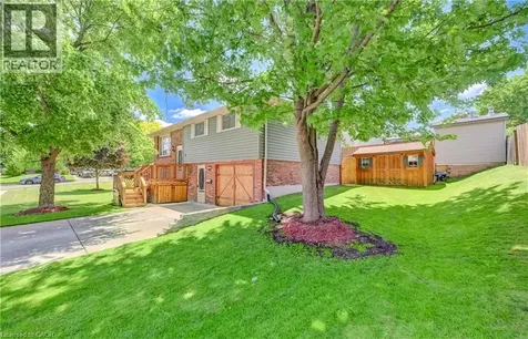 3 Parkland Crescent Kitchener ON N2N 1R5