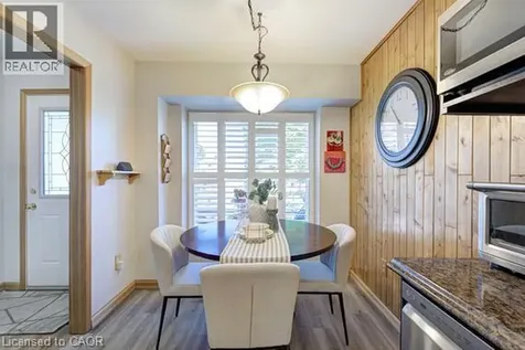 1302 Northmount Street Oshawa ON L1G 7M8