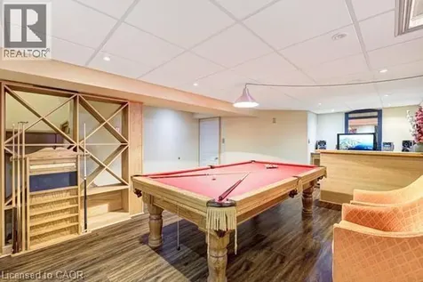 1302 Northmount Street Oshawa ON L1G 7M8