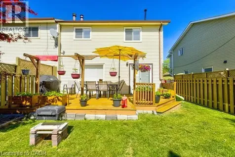 1302 Northmount Street Oshawa ON L1G 7M8