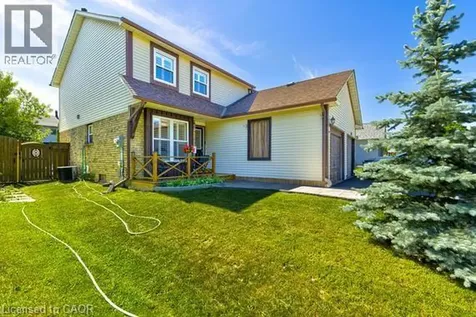 1302 Northmount Street Oshawa ON L1G 7M8