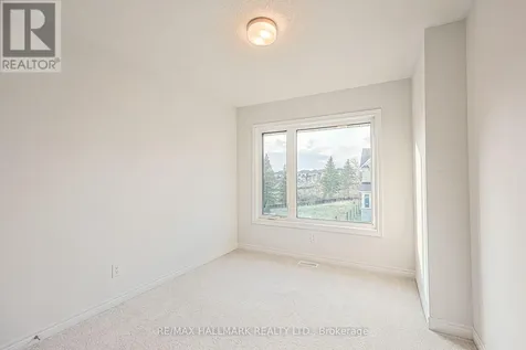 43 Seedling Crescent Markham ON L4A 4V5