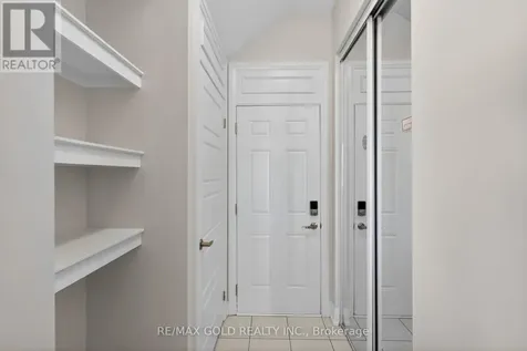 221 Histand Trail Kitchener ON N2R 0S3