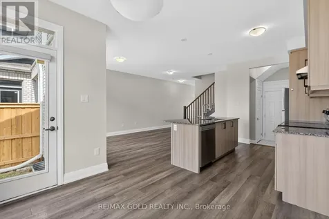 221 Histand Trail Kitchener ON N2R 0S3