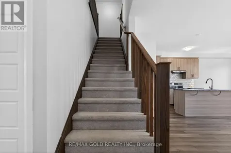 221 Histand Trail Kitchener ON N2R 0S3