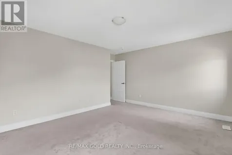 221 Histand Trail Kitchener ON N2R 0S3
