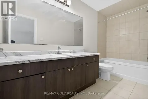 221 Histand Trail Kitchener ON N2R 0S3