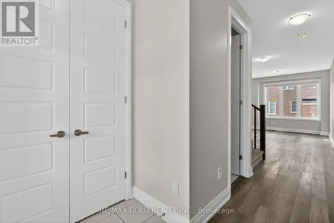 221 Histand Trail Kitchener ON N2R 0S3
