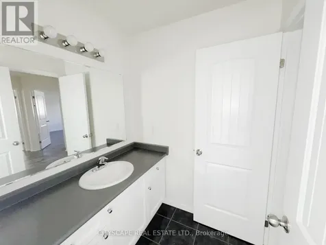 541 Sundew Drive Kitchener ON N2V 0B8