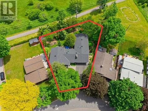 2030 Featherston Drive Ottawa ON K1H 6P9