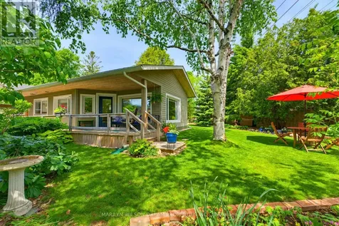 2030 Featherston Drive Ottawa ON K1H 6P9