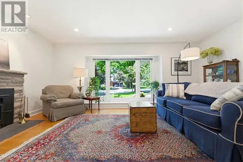 2030 Featherston Drive Ottawa ON K1H 6P9