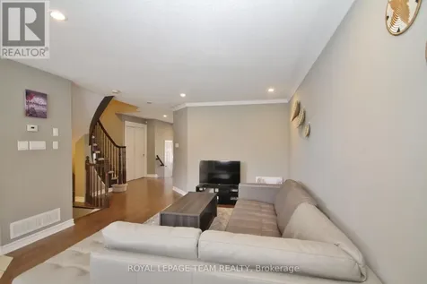 302 Tourmaline Crescent Ottawa ON K2J 3T9