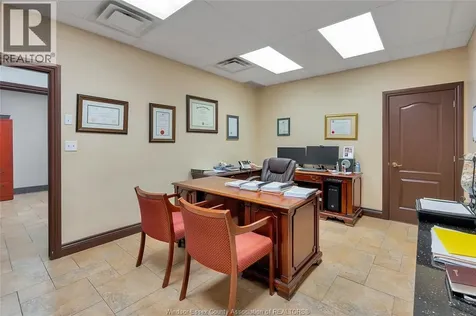 635 Erie Street East Windsor ON N9A 3Y1