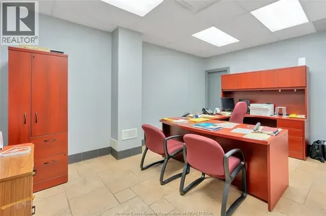 635 Erie Street East Windsor ON N9A 3Y1