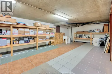 635 Erie Street East Windsor ON N9A 3Y1