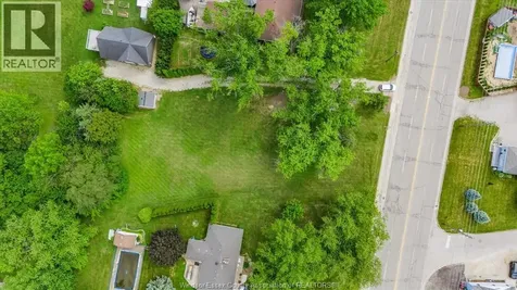 1109 Front Pt1 Road North Amherstburg ON N9V 2Y8