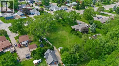 1109 Front Pt1 Road North Amherstburg ON N9V 2Y8